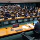 Fim da reeleição: PEC propõe mandatos únicos de 5 anos e eleições unificadas no Brasil