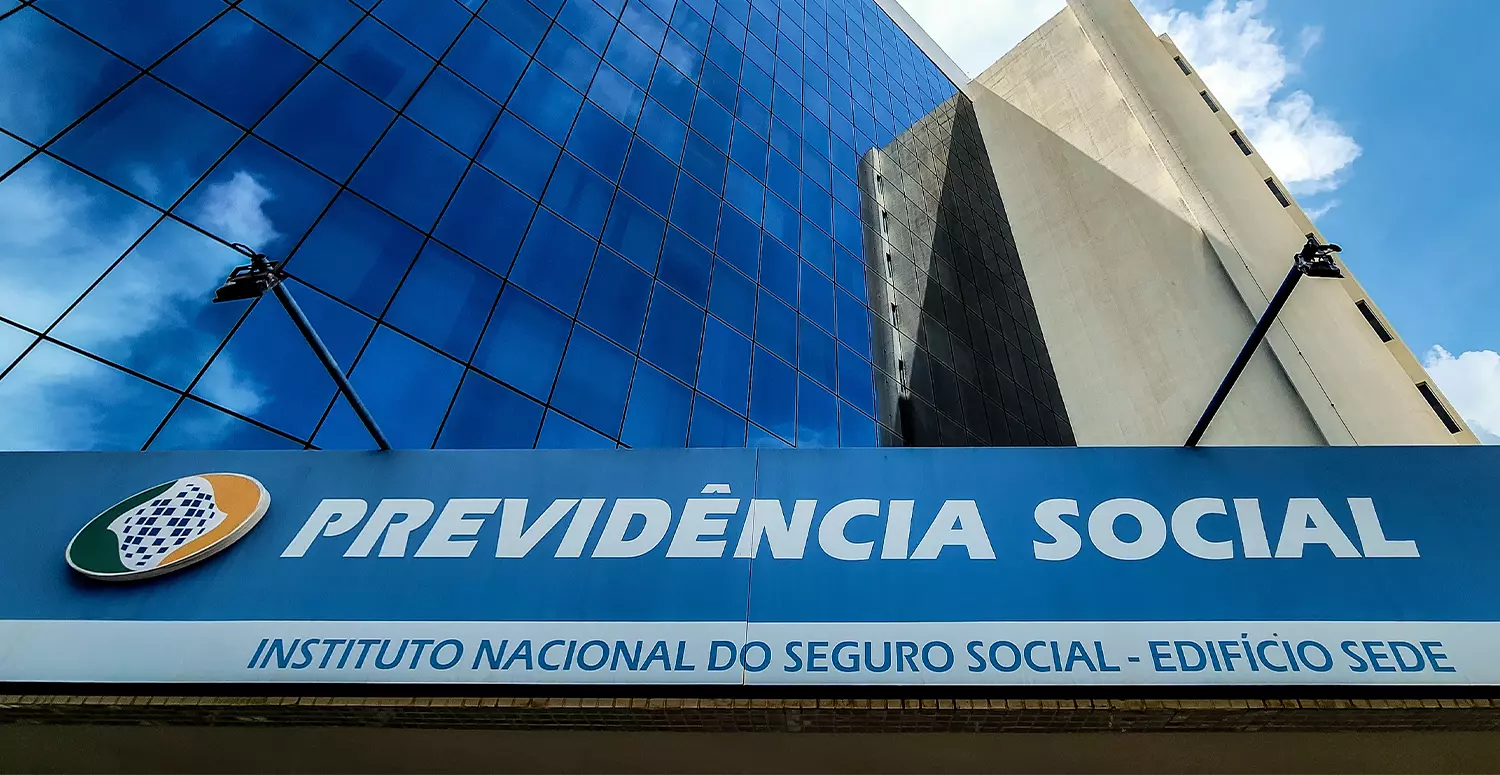 INSS bloqueia novos consignados após fraude bilionária