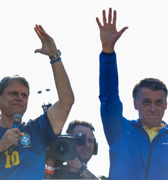 Tarcísio de Freitas apoia Jair Bolsonaro e critica governo Lula em manifestos políticos