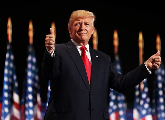 Trump Considera Invocar Lei de Insurreição em Meio a Protestos na Califórnia