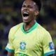 Brasil vence Chile e garante pontos nas Eliminatórias para a Copa do Mundo